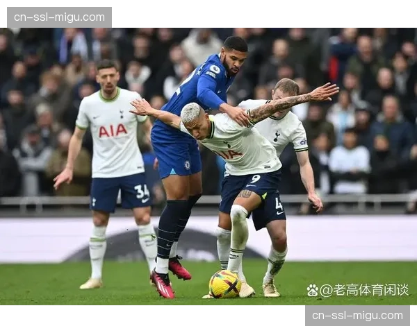 天气预报显示伦敦周末有雨，湿滑场地或影响热刺与切尔西的定位球质量