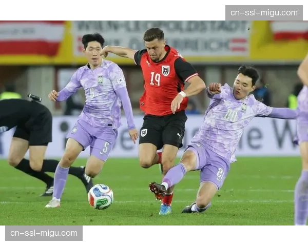 战术演进：三中卫体系为何在2025-26赛季重新成为欧洲主流？